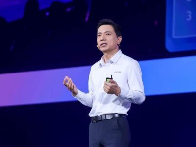李彦宏揭秘:AI应用新纪元,智能体爆发在即,无代码工具“秒哒”引领潮流